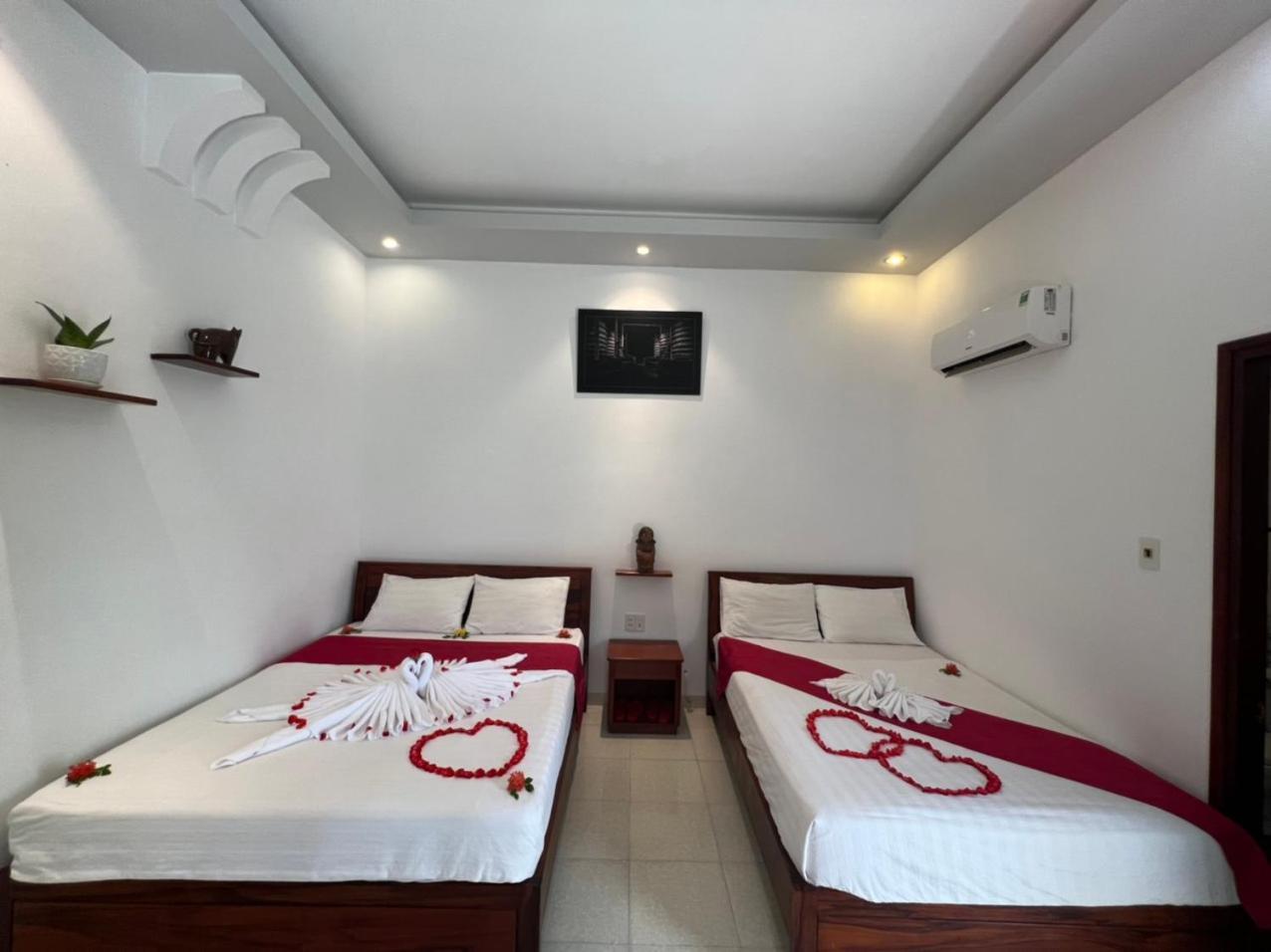Hotel An Vinh Analog House - Le Bonheur Ap Thien Phuoc Exterior foto